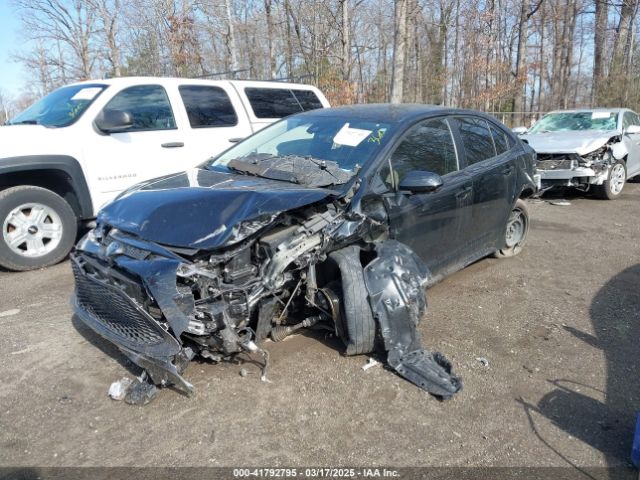 JTDEPRAE1LJ105449 Toyota COROLLA LE