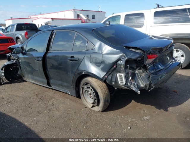 JTDEPRAE1LJ105449 Toyota COROLLA LE