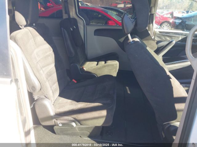 2C4RDGBG0GR204277 Dodge Grand Caravan Se Plus