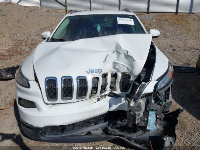1C4PJMCS7FW503594 Jeep Cherokee Latitude