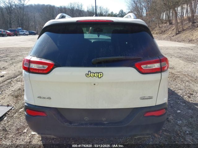 1C4PJMCS7FW503594 Jeep Cherokee Latitude