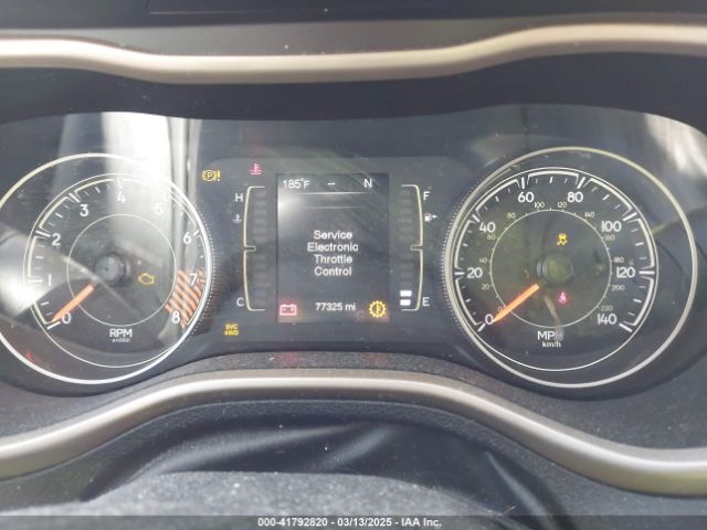 1C4PJMCS7FW503594 Jeep Cherokee Latitude