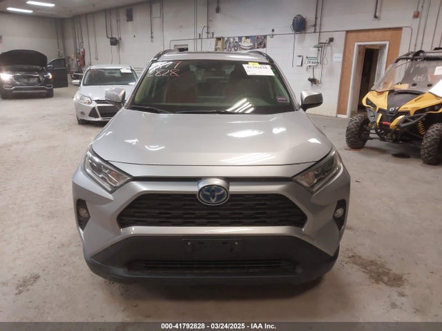 JTMRWRFV5KD509865 Toyota Rav4 Hybrid Xle