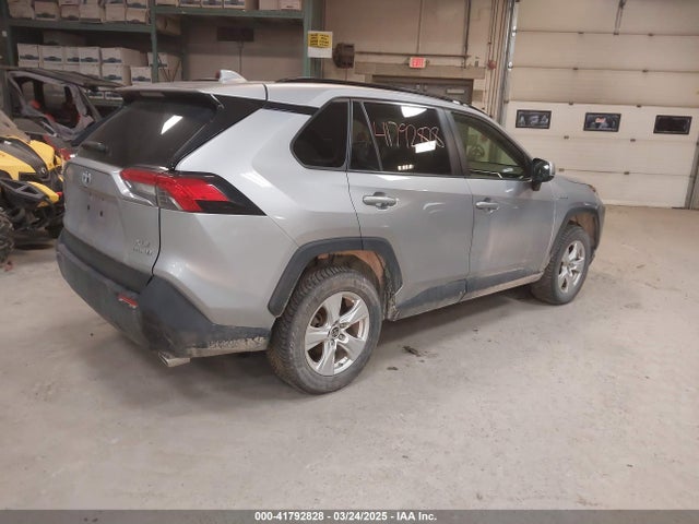JTMRWRFV5KD509865 Toyota Rav4 Hybrid Xle