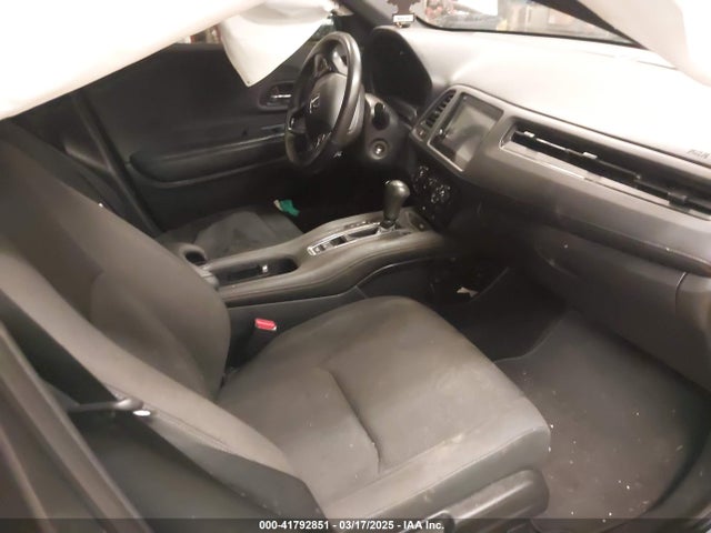 3CZRU6H11MM744358 Honda Hr-v Awd Sport