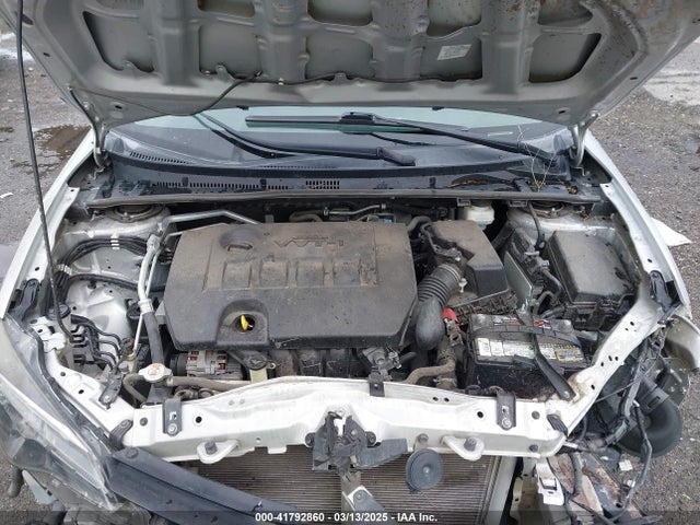 5YFBURHE4KP925097 Toyota COROLLA LE