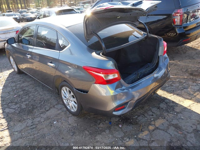 3N1AB7AP2JL631665 Nissan SENTRA SV