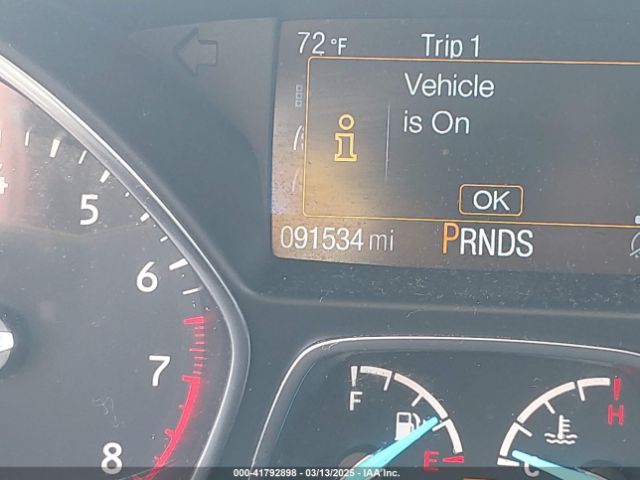 1FMCU0J99KUB62389 Ford Escape Titanium