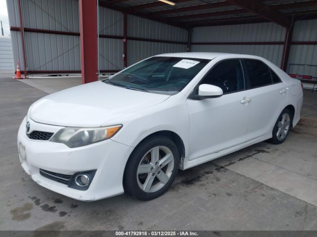 4T1BF1FK9EU851425 Toyota CAMRY SE