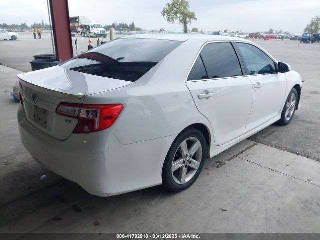 4T1BF1FK9EU851425 Toyota CAMRY SE