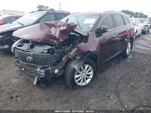 5XYPG4A55GG142487 KIA Sorento 3.3l Lx