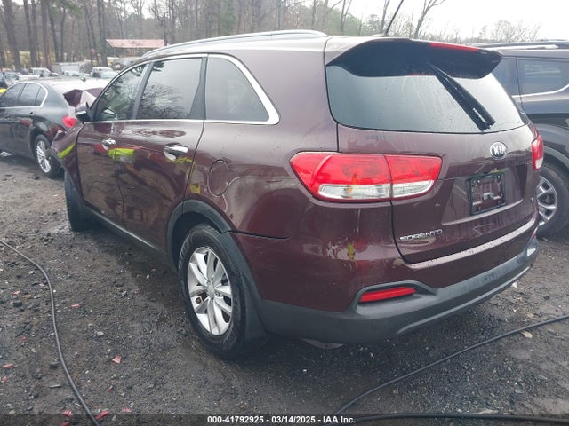 5XYPG4A55GG142487 KIA Sorento 3.3l Lx