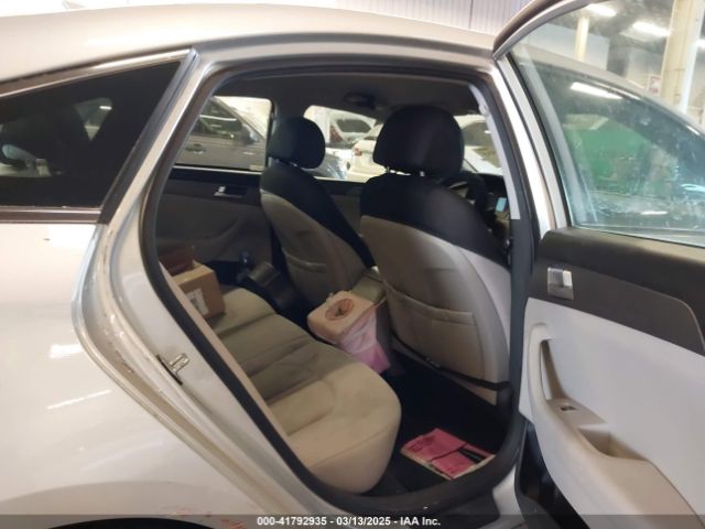 5NPE24AFXFH048756 Hyundai SONATA SE
