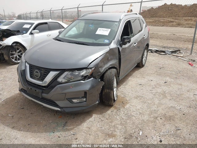 5N1AT2MV5JC714196 Nissan ROGUE SV