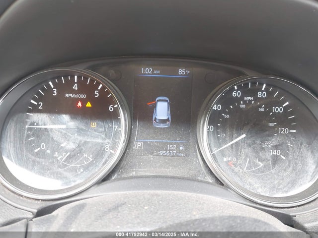 5N1AT2MV5JC714196 Nissan ROGUE SV