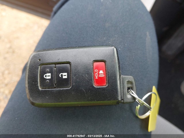 JTMRJREV5JD181362 Toyota Rav4 Hybrid Le