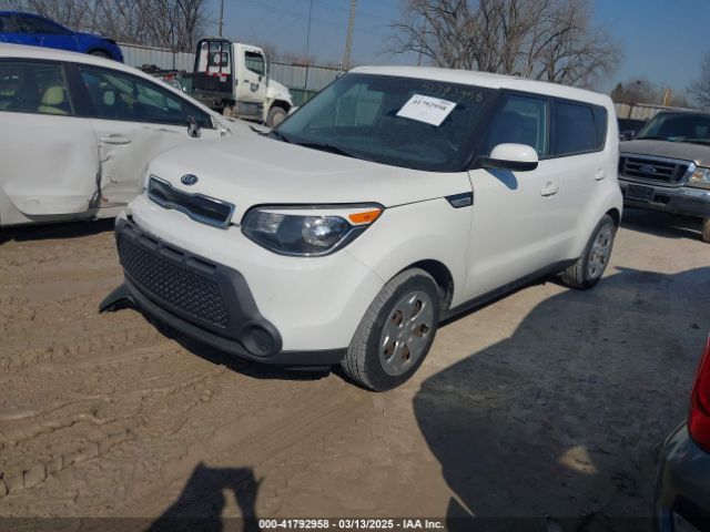 KNDJN2A21F7151768 KIA Soul