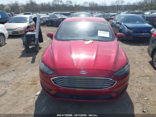 3FA6P0HD4JR200691 Ford FUSION SE