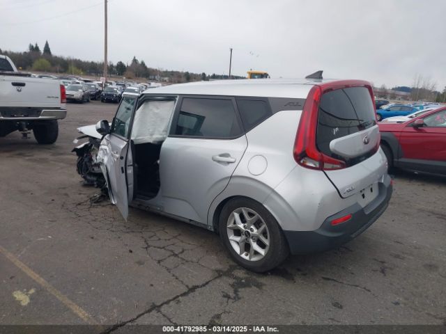 2020 KIA SOUL KNDJ23AU8L7733457 Photo 2