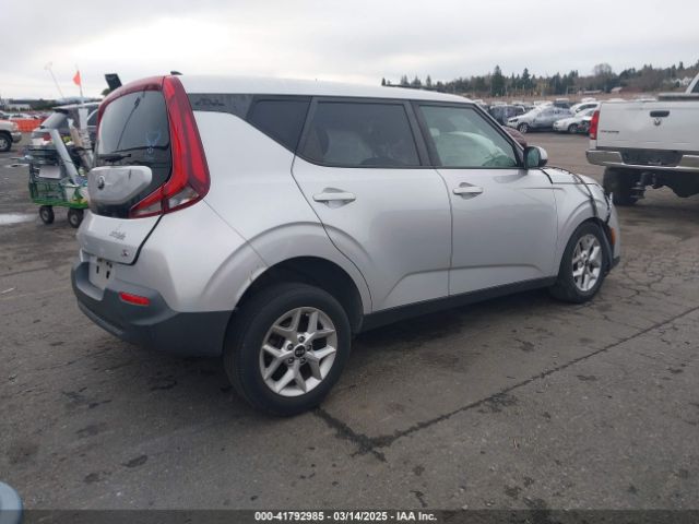 2020 KIA SOUL KNDJ23AU8L7733457 Photo 3