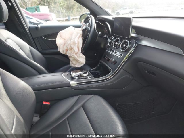 WDC0G4KB9JV074128 Mercedes-Benz Glc 300 4matic