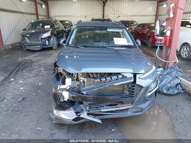 KM8K22AAXJU165226 Hyundai Kona Sel