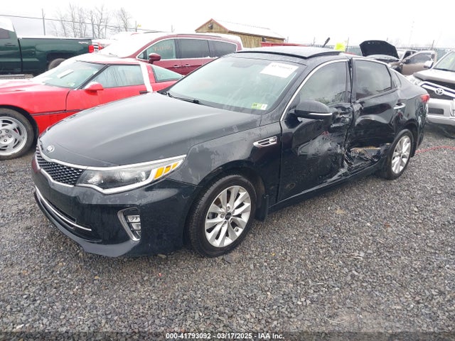 41793092 :رقم المزاد ، 5XXGT4L32JG187762 vin ، 2018 Kia Optima S مزاد بيع