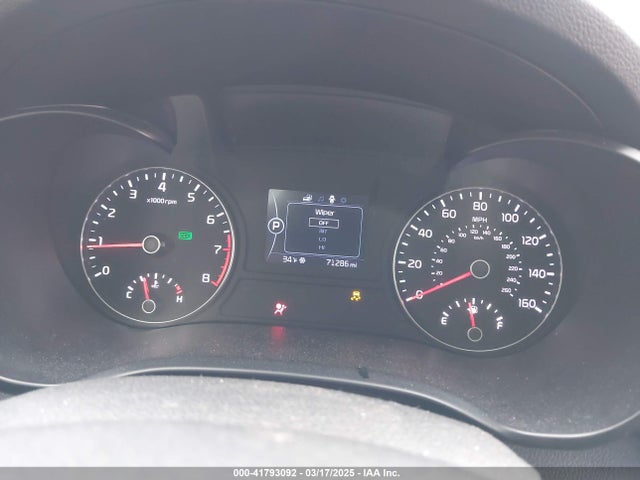 41793092 :رقم المزاد ، 5XXGT4L32JG187762 vin ، 2018 Kia Optima S مزاد بيع