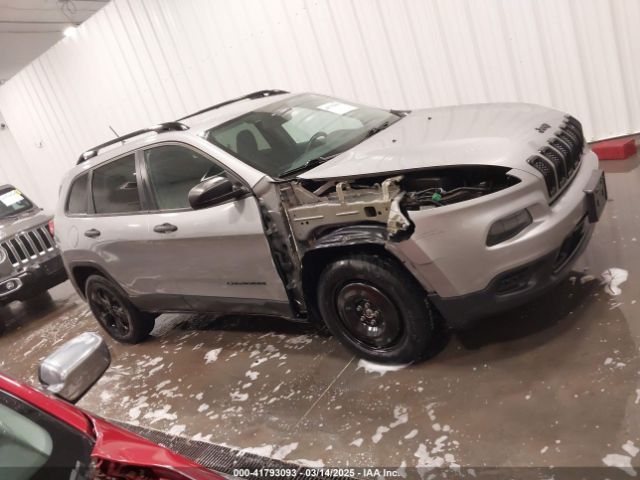1C4PJMAB6HW557359 Jeep Cherokee Altitude 4x4