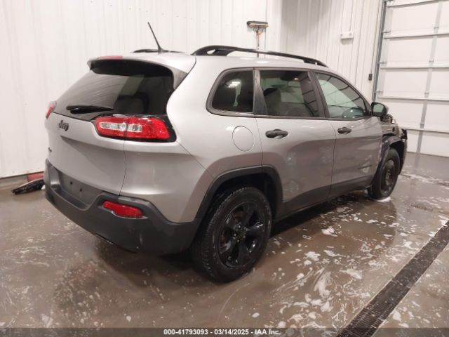 1C4PJMAB6HW557359 Jeep Cherokee Altitude 4x4