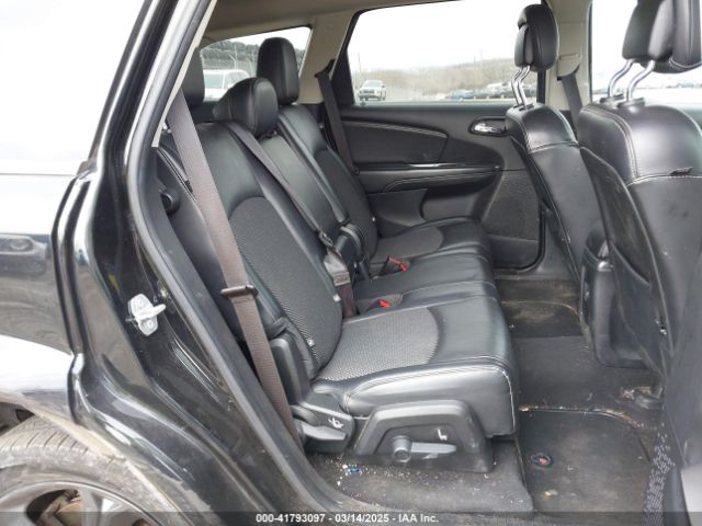 3C4PDDGGXKT816412 Dodge Journey Crossroad Awd