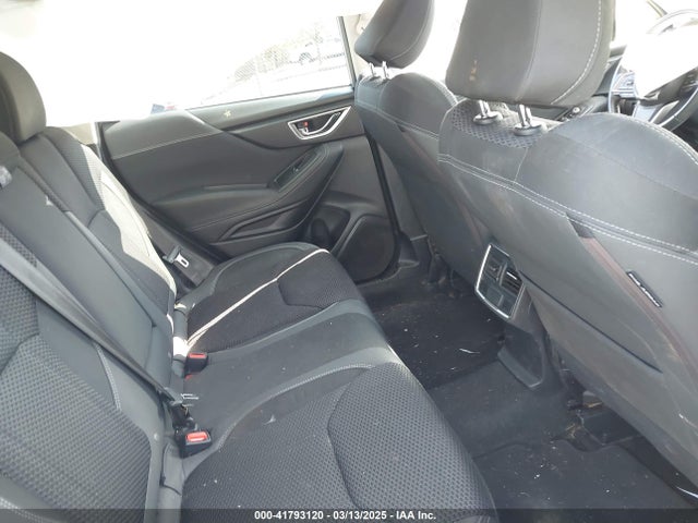 JF2SKAEC3KH589093 Subaru Forester Premium
