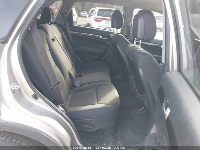 KIA SORENTO LX 2014 5XYKTCA68EG501000 Image 7