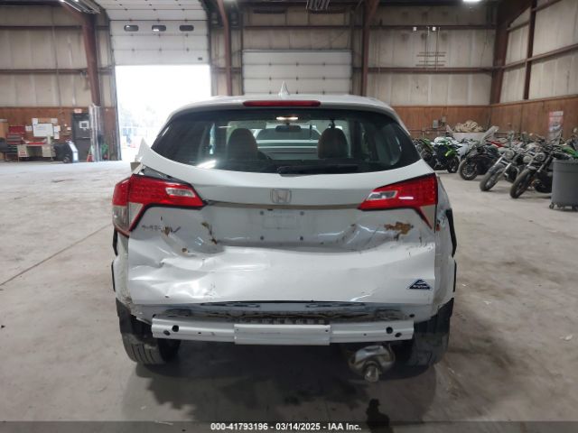 3CZRU6H36NM776239 Honda Hr-v Awd Lx