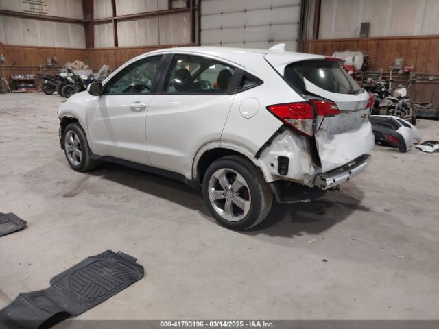 3CZRU6H36NM776239 Honda Hr-v Awd Lx