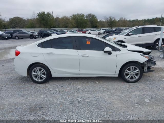 1G1BE5SM1H7209427 Chevrolet Cruze Lt Auto