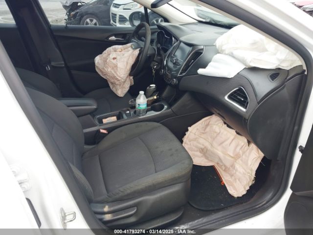 1G1BE5SM1H7209427 Chevrolet Cruze Lt Auto