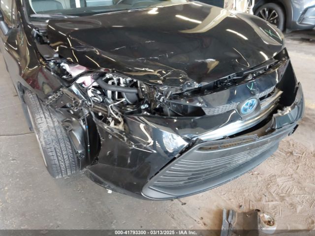 JTDBDMHE8R3015670 Toyota Corolla Hybrid Le