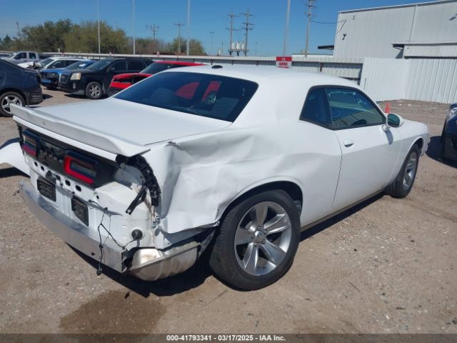2C3CDZAG7LH105589 Dodge Challenger Sxt