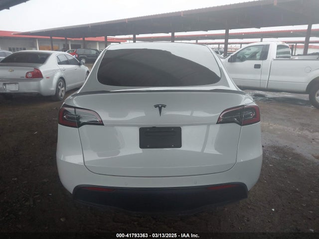 7SAYGDEE0NF451371 Tesla Model Y Long Range Dual Motor All-wheel Drive