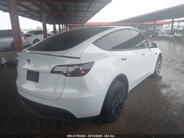 2022 TESLA MODEL Y 7SAYGDEE0NF451371 Photo 3