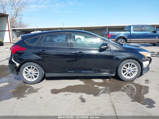 Ford FOCUS SE 2016 1FADP3K26GL239046 Image 13