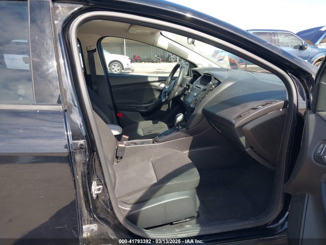 Ford FOCUS SE 2016 1FADP3K26GL239046 Image 5