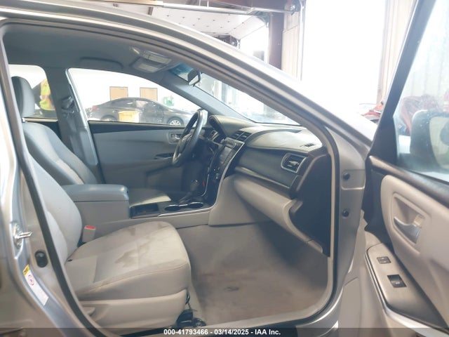 4T1BF1FK6FU037721 Toyota CAMRY LE