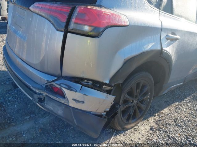 2T3RFREV1JW788525 Toyota Rav4 Adventure/xle
