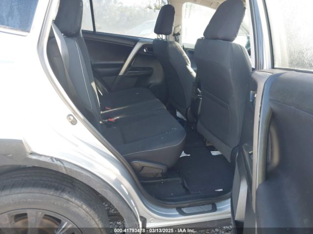 2T3RFREV1JW788525 Toyota Rav4 Adventure/xle
