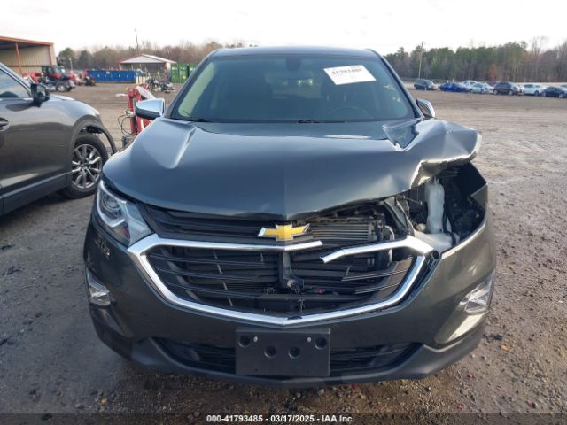 3GNAXJEV4JS564245 Chevrolet EQUINOX LT