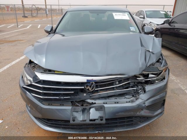 3VWC57BU0KM074636 Volkswagen Jetta