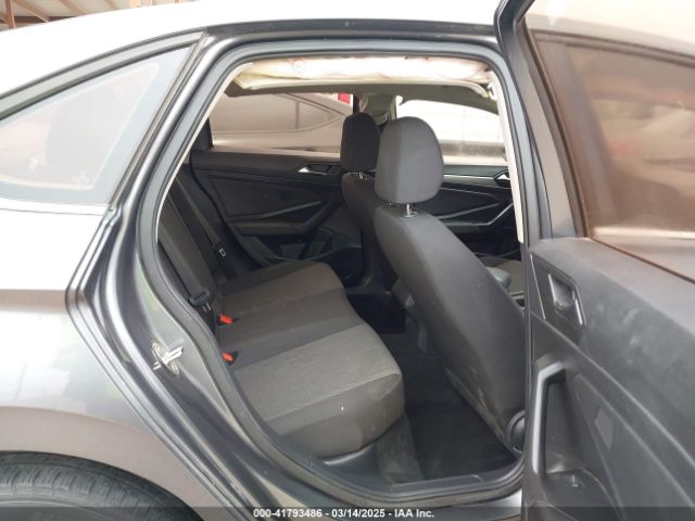 3VWC57BU0KM074636 Volkswagen Jetta
