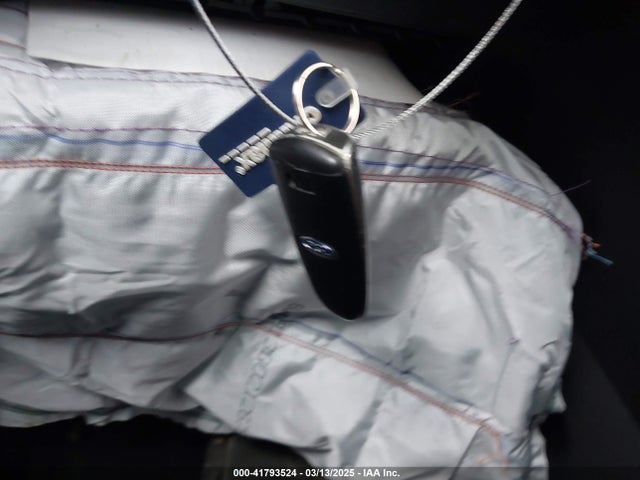 1FMCU9GDXKUC35625 Ford ESCAPE SE